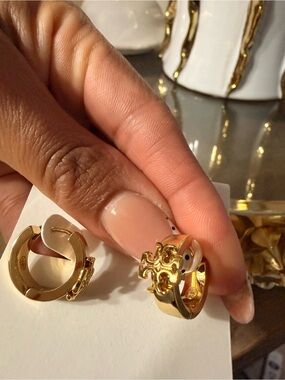 Tory Burch Gold Hoop Logo Huggies Earrings